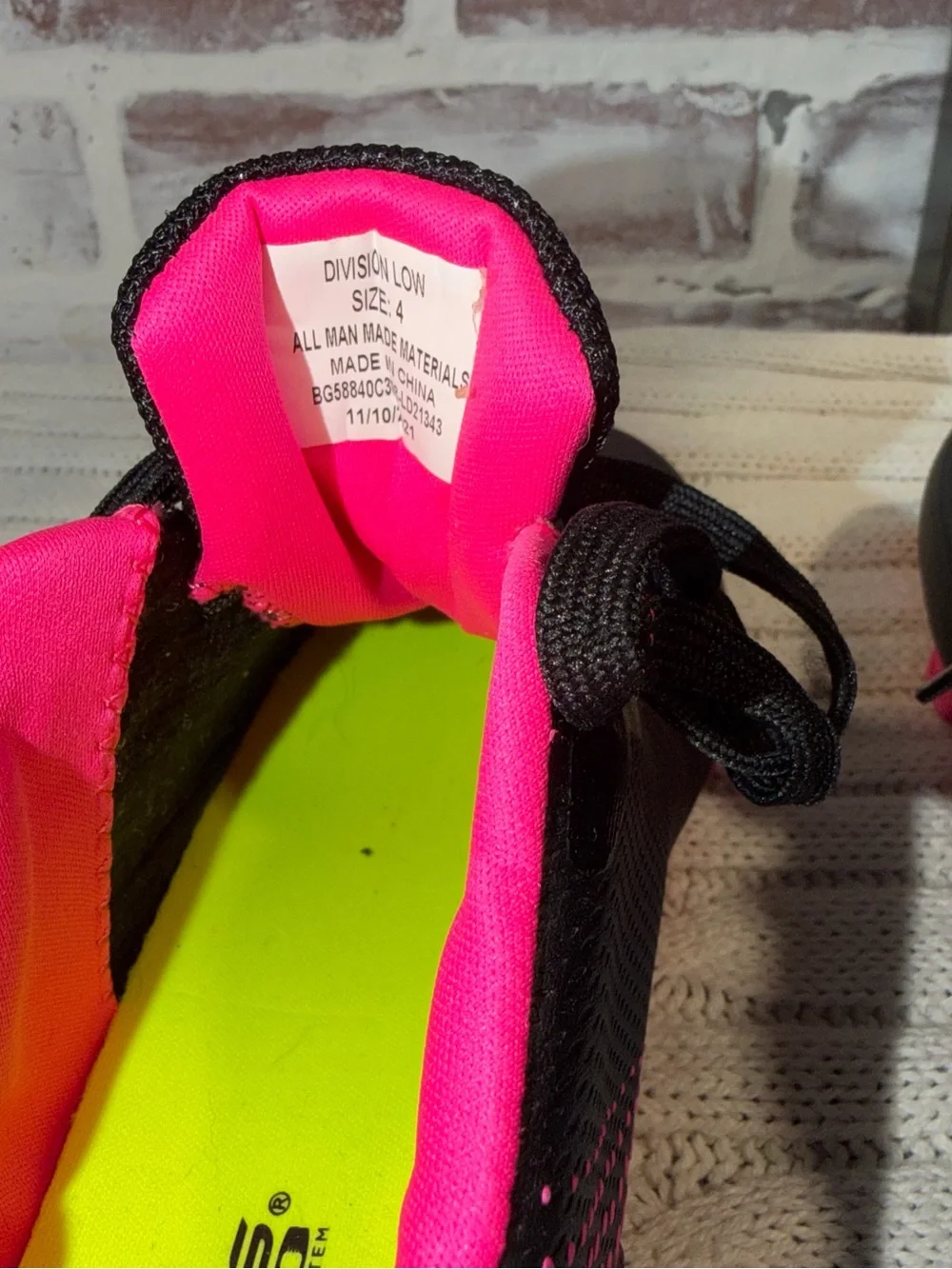Rawlings Kids Black and Pink Turf Cleats